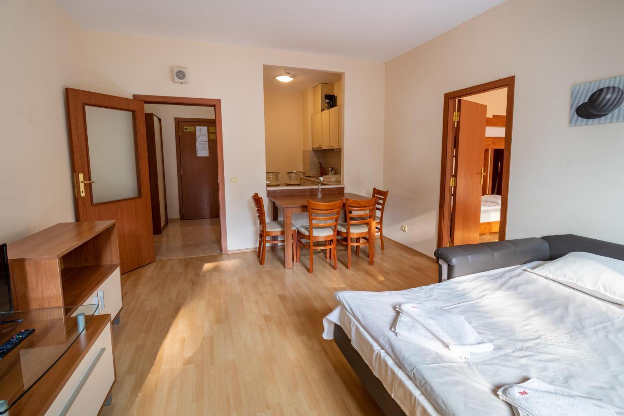 Pm Services Flora Apartments Borovets Exterior photo